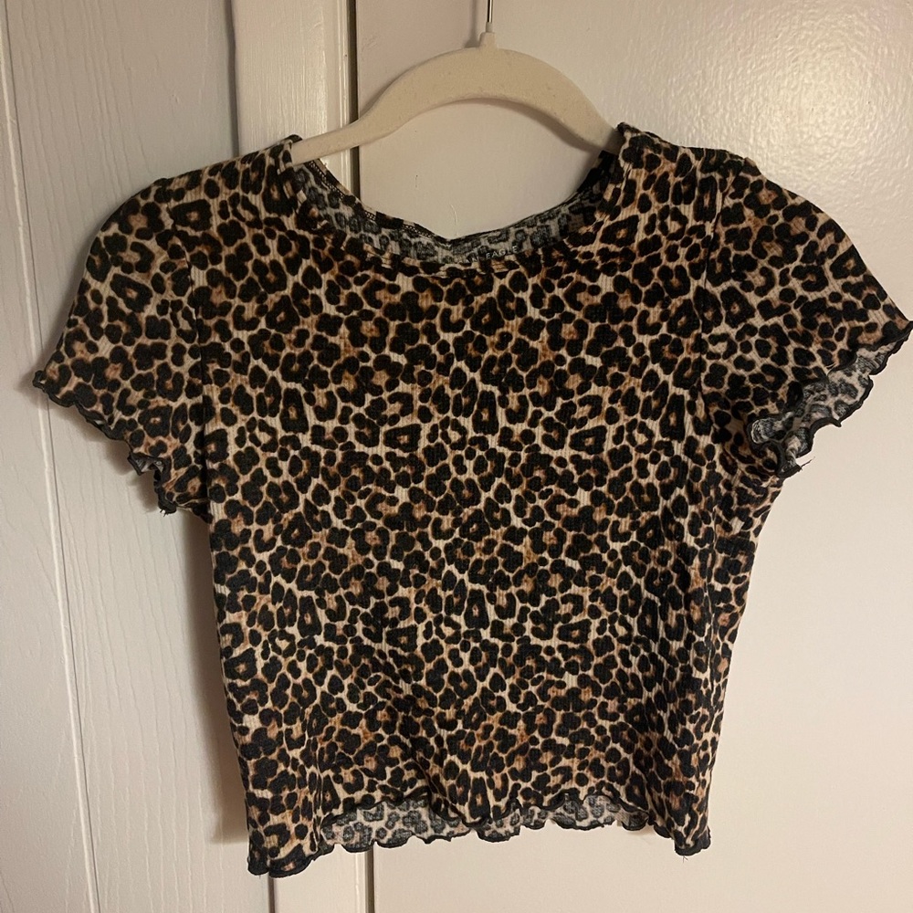 American Eagle Cheetah Print Tee